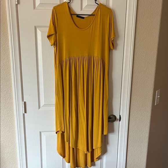 xl Dresses & Skirts - Chic Mustard High-Low Dress